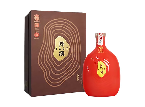 潍坊丹溪黄酒回收丹溪1327红曲酒国旗红20年行情价格