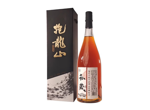 潍坊抱龙山黄酒回收抱龙山私藏30年陈酿1.38L礼盒装绍兴花雕酒行情价格