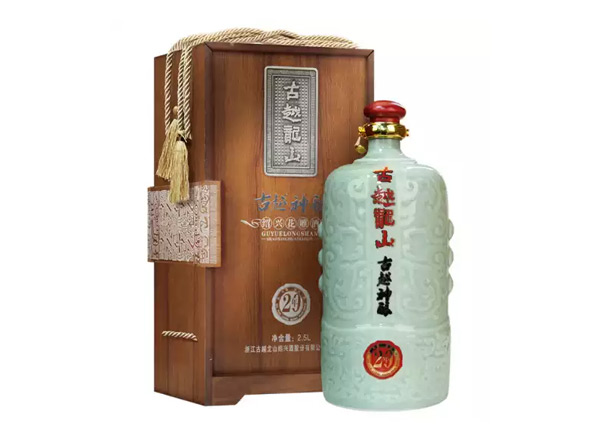 潍坊回收古越龙山东方古越神酿二十年陈酿花雕酒木盒青瓷2.5L绍兴黄酒行情价格